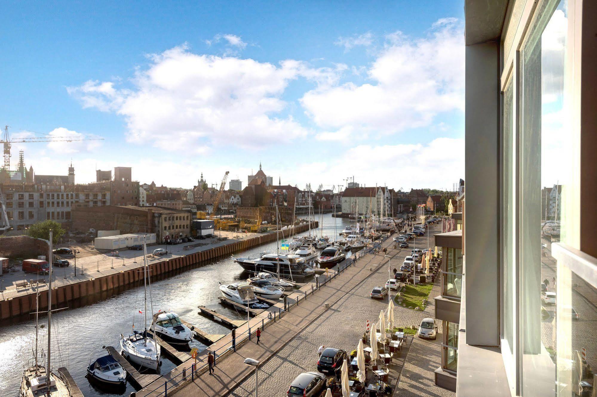 Waterlane Pool & Gym Apartments Gdansk Exterior photo
